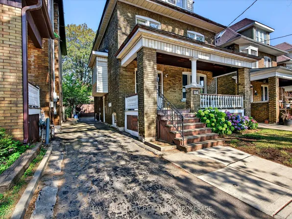 104 Carrick Ave, Hamilton, ON L8M 2W6