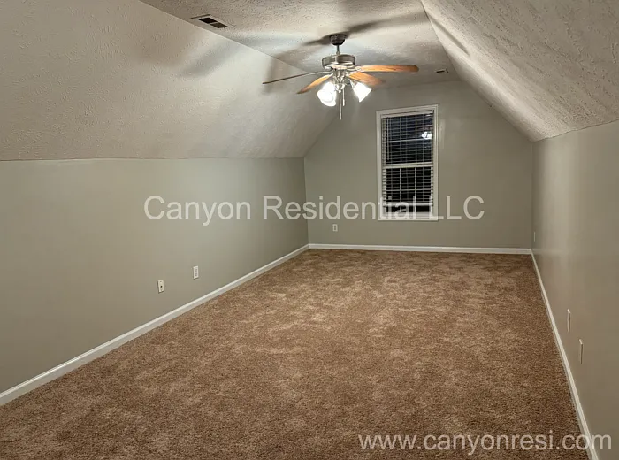 1441 Aultroy Dr — Photo 9