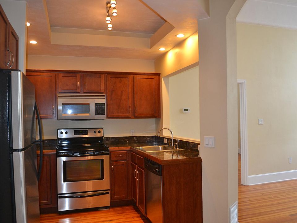 1st image of 231 Main St APT 27