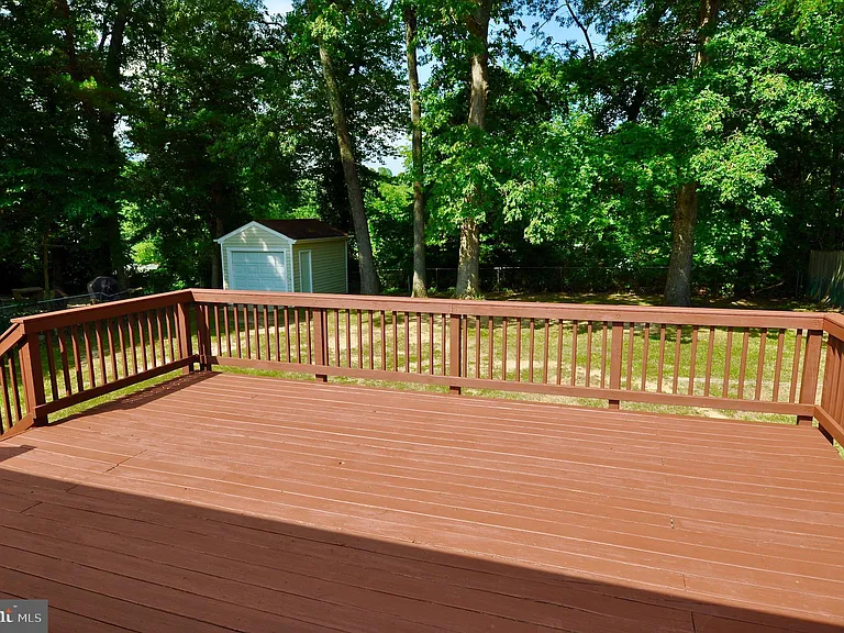 13831 Delaney Rd — Photo 29