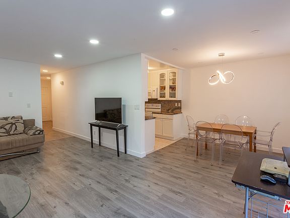 3rd image of 1344 N Martel Ave Unit 205