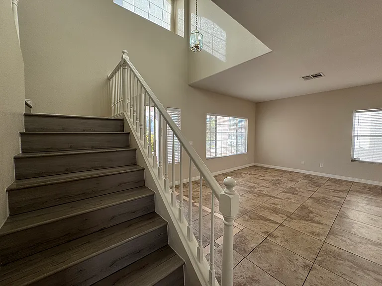 2883 Cordillera Dr — Photo 16