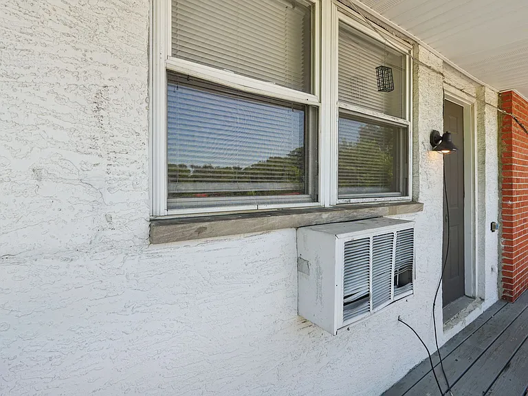 815 Riverview Dr #G — Photo 24