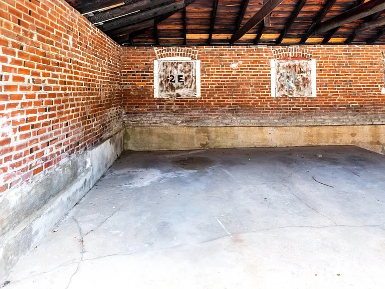 6331 Southwood Ave #2E — Photo 27