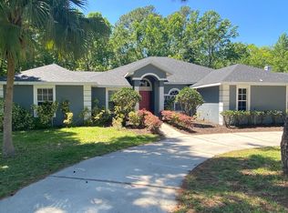 295 Leslie Ln, Lake Mary, FL 32746