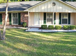7132 Hallstead Cir, Fayetteville, NC 28303