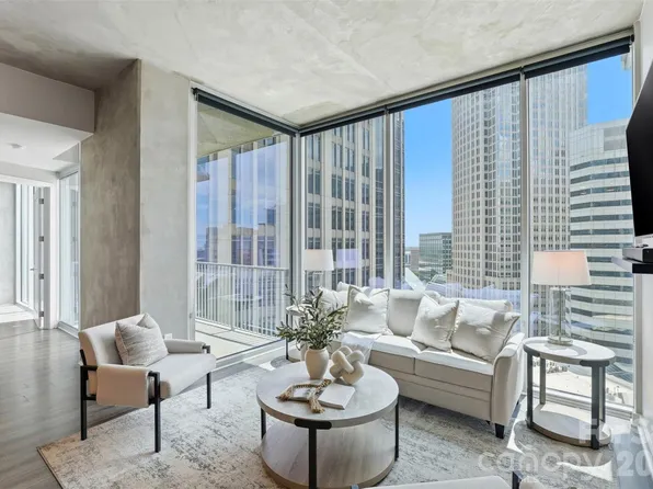 210 N Church St Unit 1807, Charlotte, NC 28202