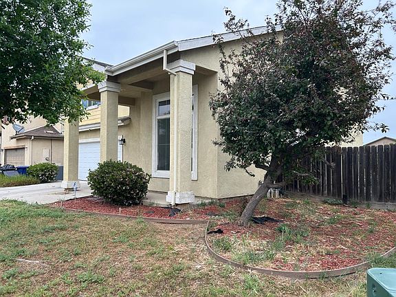 3rd image of 1808 N Rancho Encantado Ct