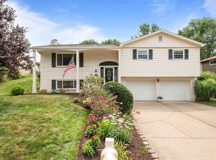 245 Knickerbocker Dr, Pittsburgh, PA 15235