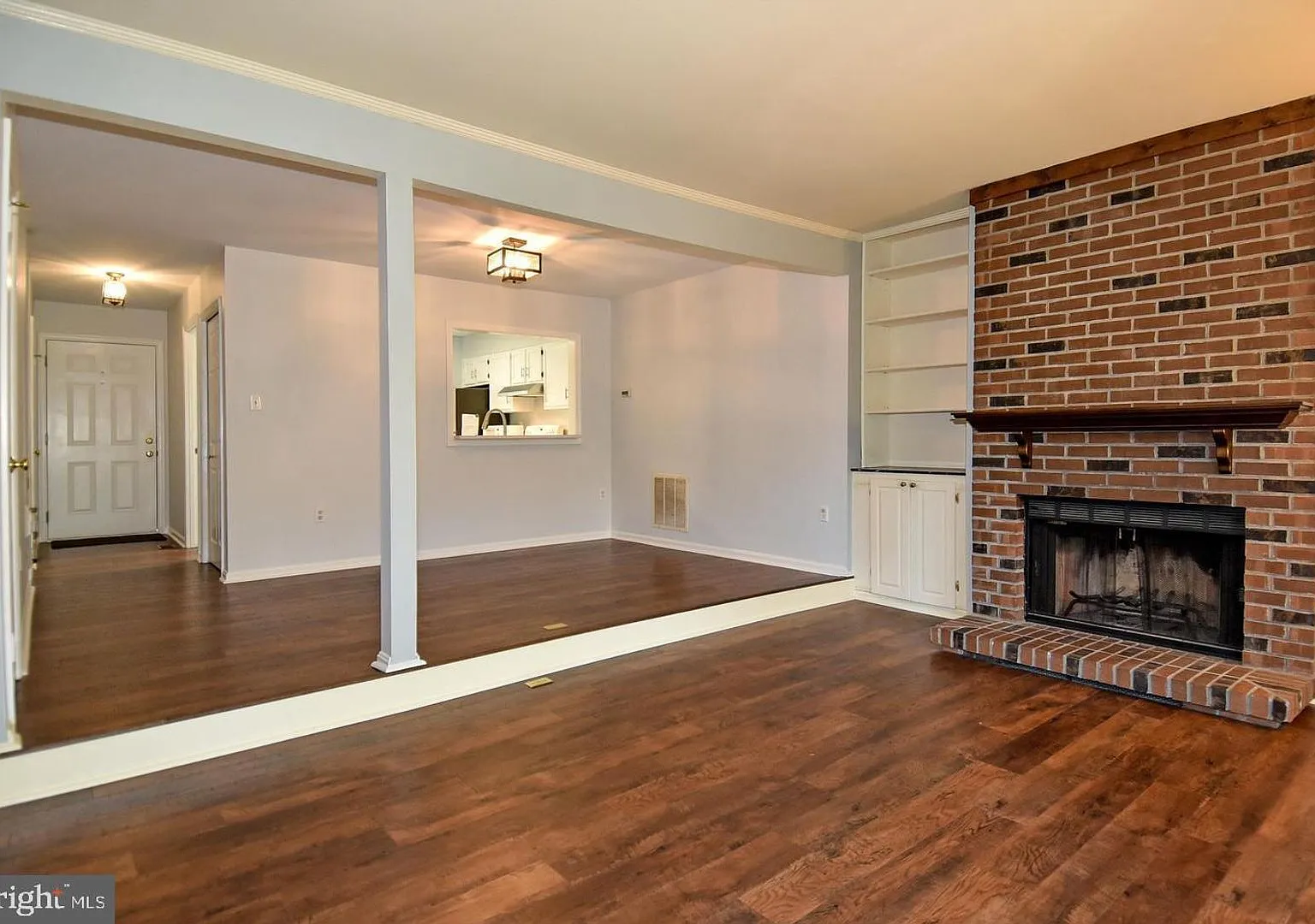 With a versatile layout, bright interiors, and an unbeatable location, this townhome is ready to ... — Photo 2