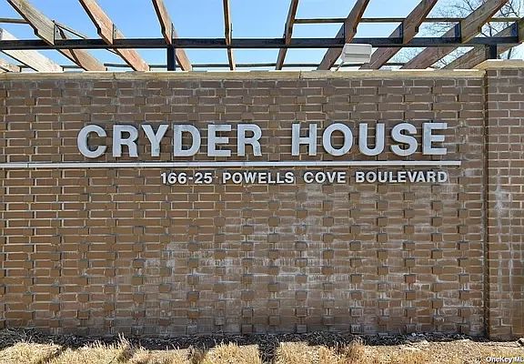 4th image of 166-25 Powells Cove Blvd #7M