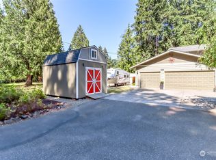 4803 178th Ave E, Lake Tapps, WA 98391