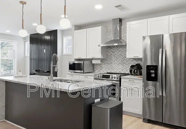 562 Gary Rd NW — Photo 15