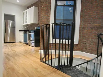 Rented by Skyline Group Real Estate