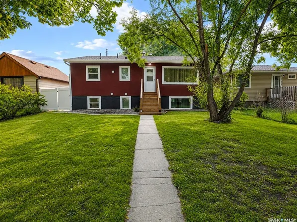 1250 Lindsay STREET, Regina, SK S4N 3B3