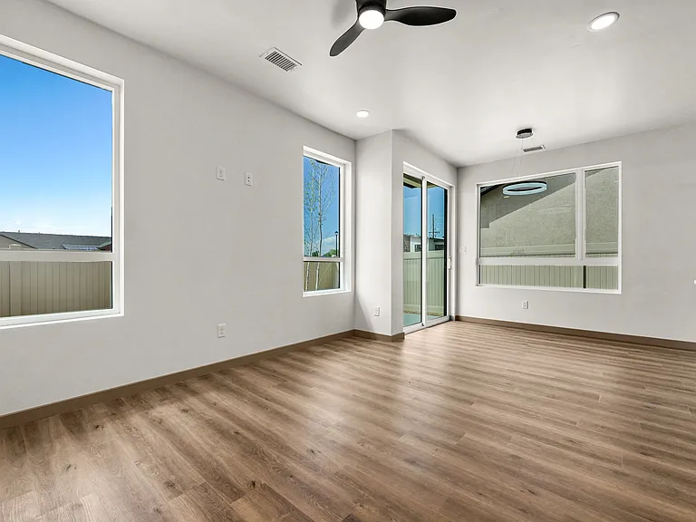 367 Toms Canyon Dr #1 — Photo 33