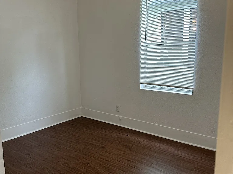 239 Taft Blvd #2 — Photo 13