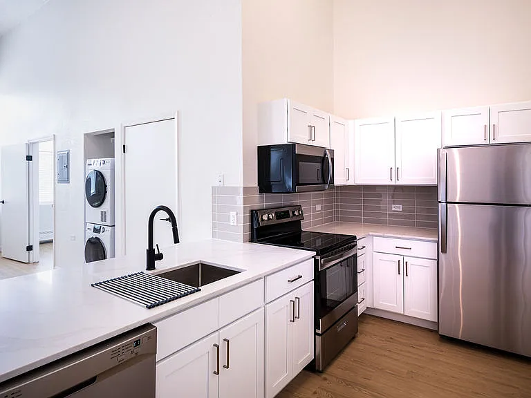 Tallmadge Lofts — Photo 16
