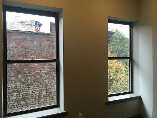 Rented by P Management | media 43