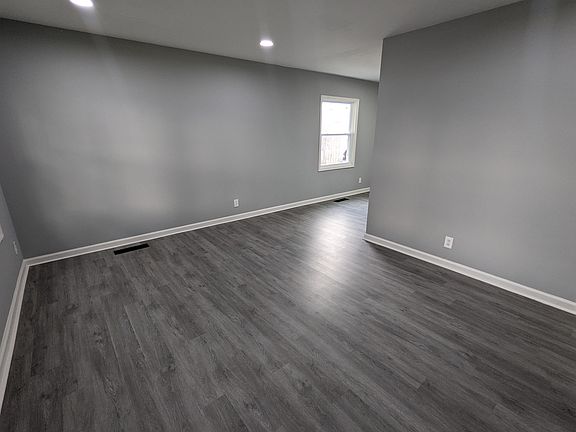 2nd image of 2786 Dolby Dr
