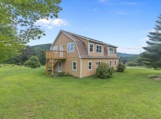 487 Cross Rd, Bradford, VT 05033