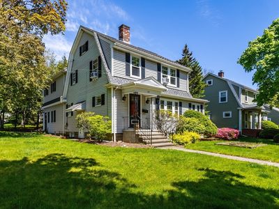 214 Adams Ave, Newton, MA, 02465