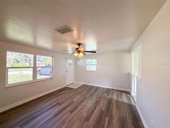 5th image of 2710 WOODLAWN DRIVE