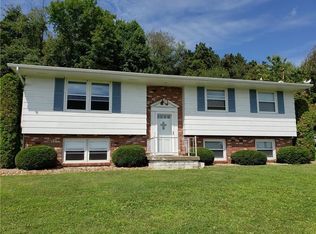 131 Moores Rd, Aliquippa, PA 15001