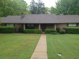 1404 N Whatley Rd, White Oak, TX 75693