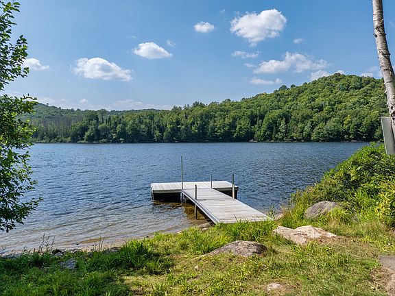 3rd image of 246 Chemin Du Lac De La Carpe Drs