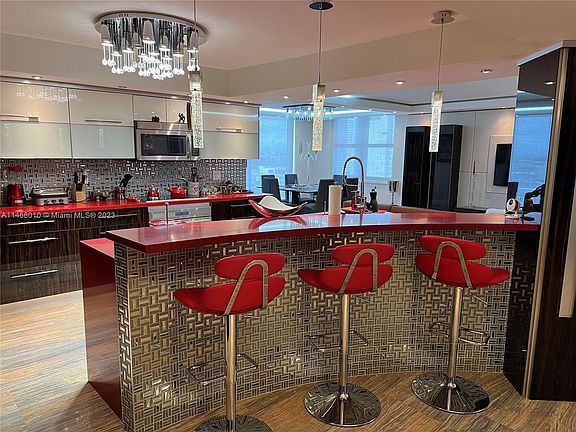 5th image of 1920 S Ocean Dr APT 15D
