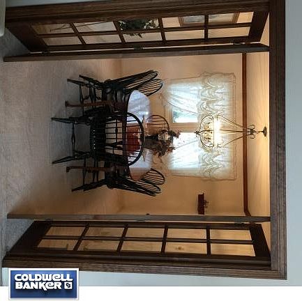 Formal dining w/french doors