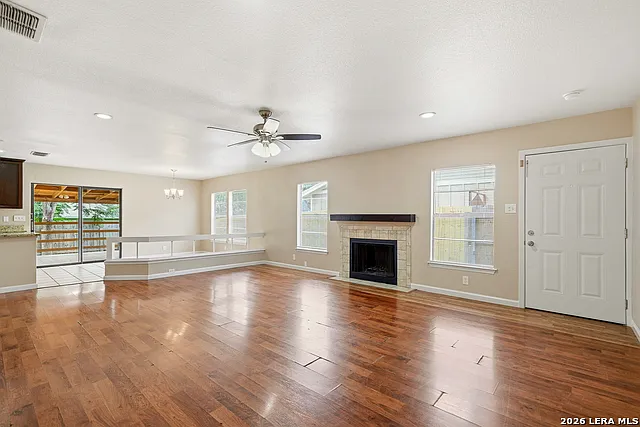 4918 Dare Ln — Photo 6