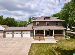 418 Prospect St, Alta, IA 51002