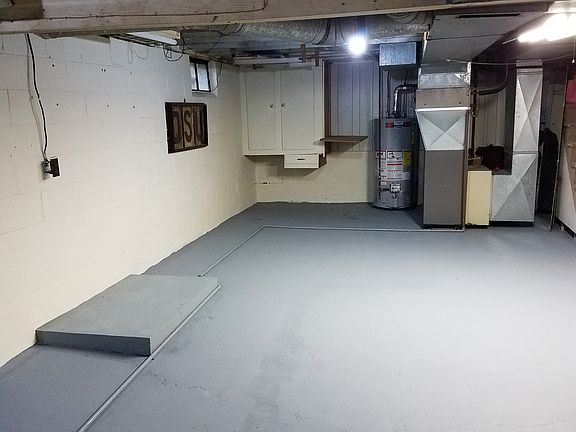 2nd image of 239 Merchant Ave