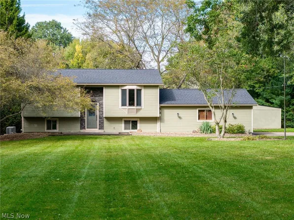 5995 Buffham Rd, Seville, OH 44273