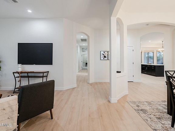 4th image of 747 E NOLAN Place