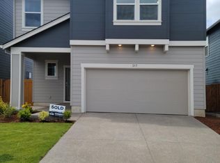 317 Himalaya St NE, Salem, OR 97301