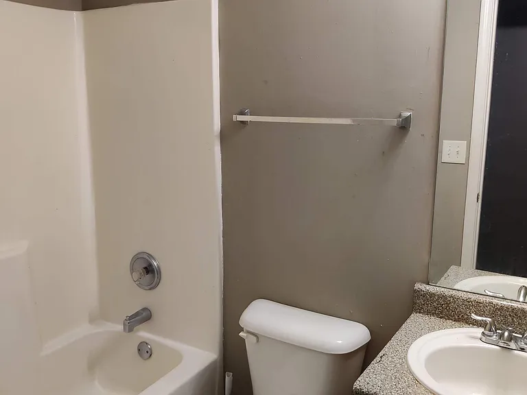 1010 Labonte Pkwy #1 — Photo 18