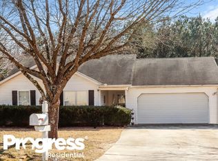 3869 Deaton Rd, Flowery Branch, GA 30542