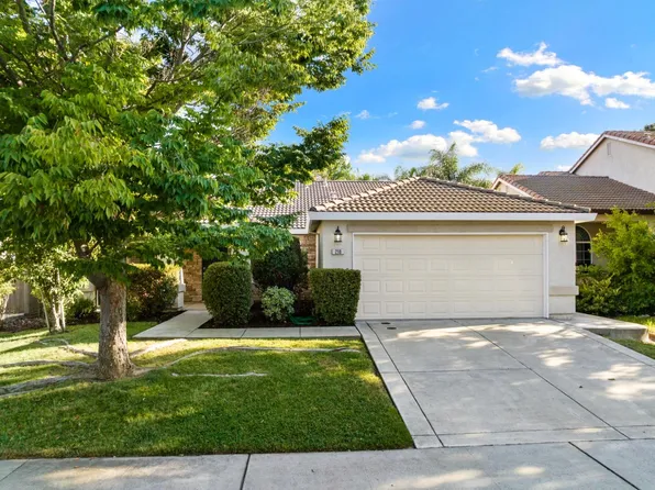 218 Mike Gartrell Cir, Sacramento, CA 95835