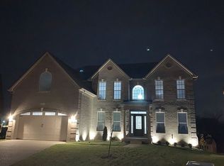 17917 Duckleigh Ct, Fisherville, KY 40023