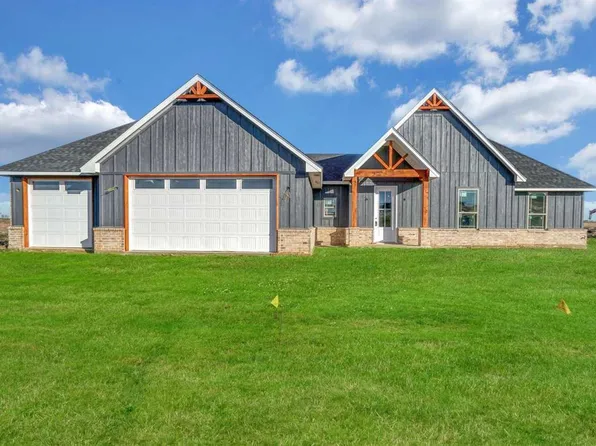 3334 Mesa Dr, Elgin, OK 73538