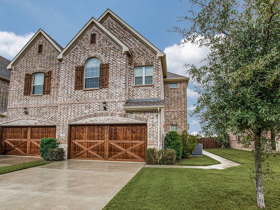 1st image of 146 Preserve Pl