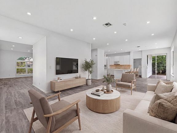 2nd image of 10749 Nashville Drive