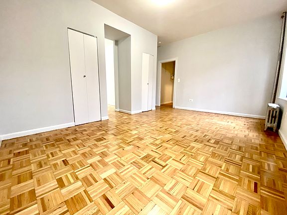 4th image of 536 E 79th St APT 6L