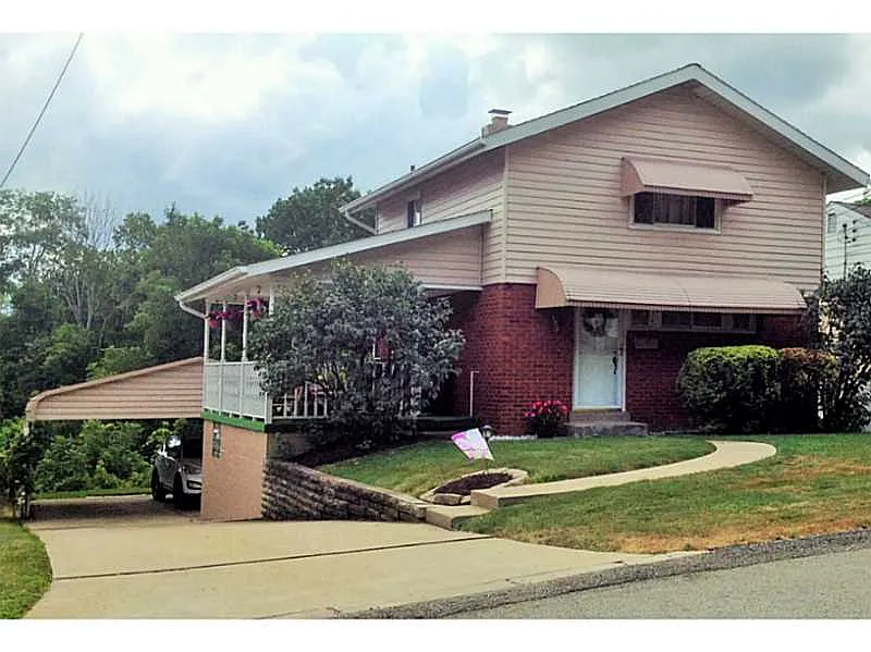 132 Delaney Dr photo 1