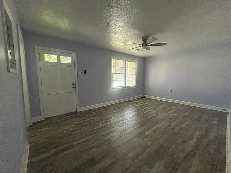 606 Berry St NE #606 — Photo 4