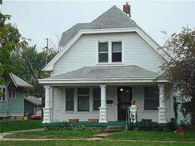 949 E Raymond St photo 1