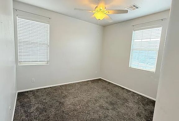 3rd image of 532 Asbury Pl